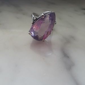 Beautiful sterling stone ring